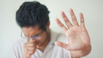 কাশি কমানোর ঘরোয়া উপায়