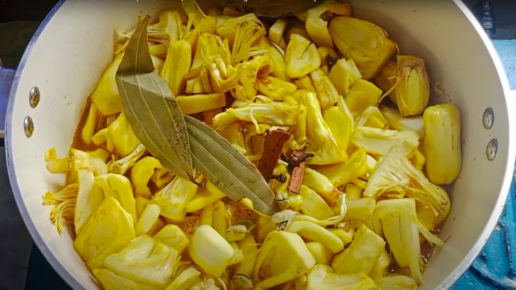 কাঁচা কাঁঠাল রান্না প্রণালি